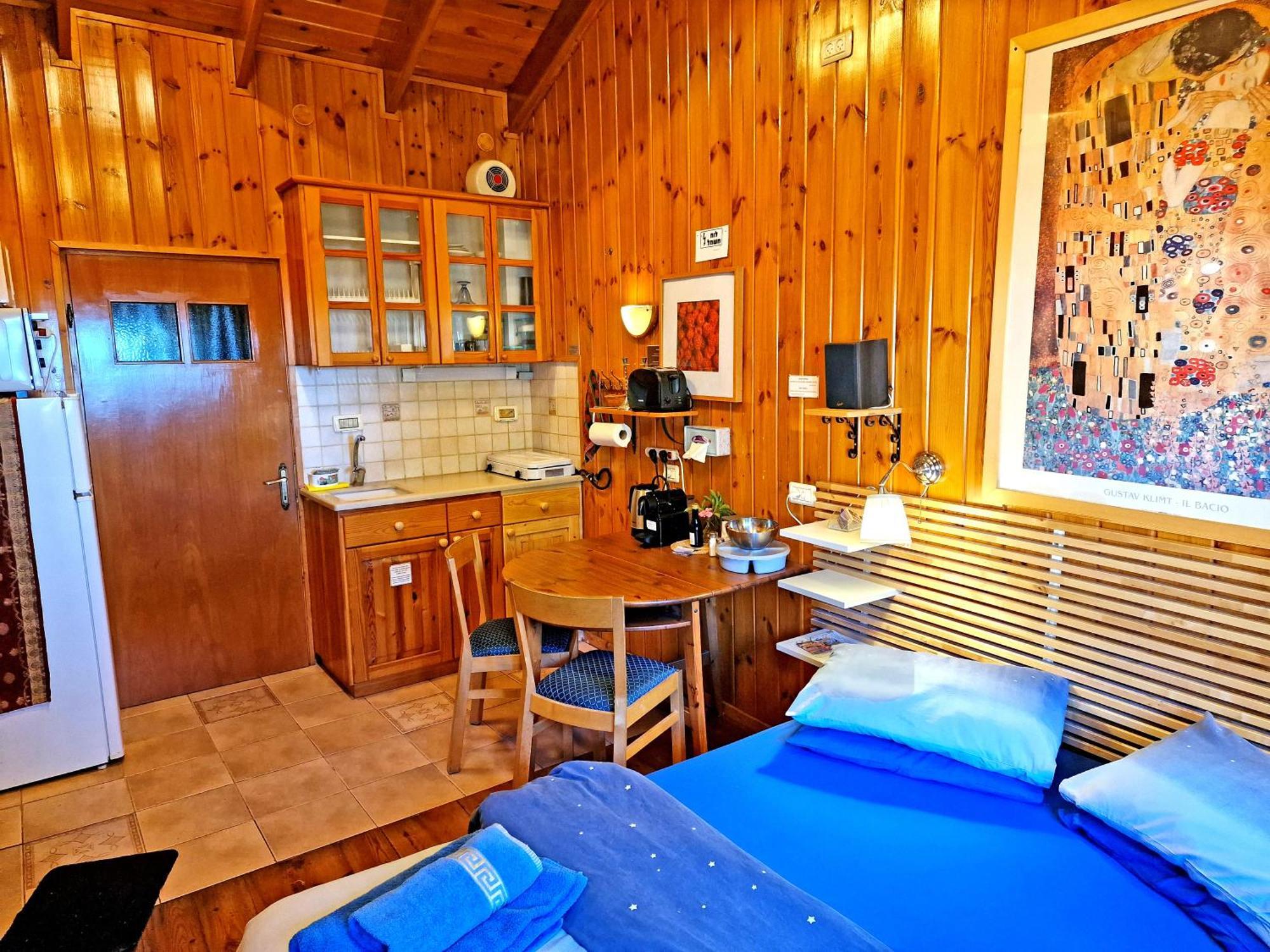 Ohn-Bar Guesthouse อามิริม ภายนอก รูปภาพ