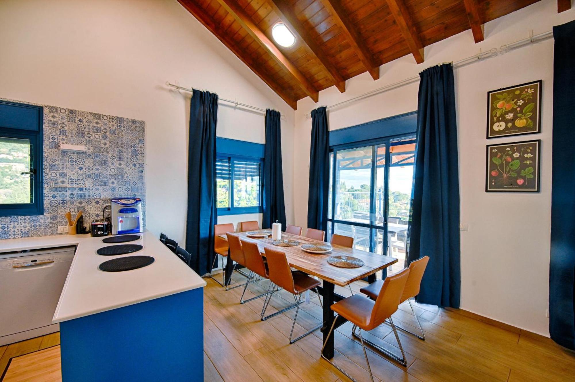 Ohn-Bar Guesthouse อามิริม ภายนอก รูปภาพ