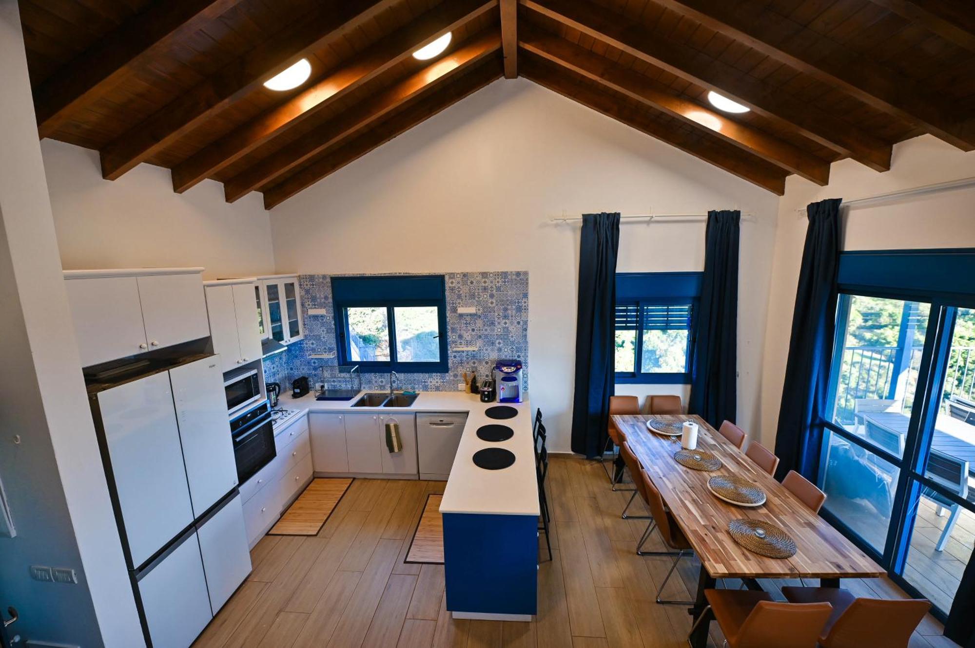 Ohn-Bar Guesthouse อามิริม ภายนอก รูปภาพ
